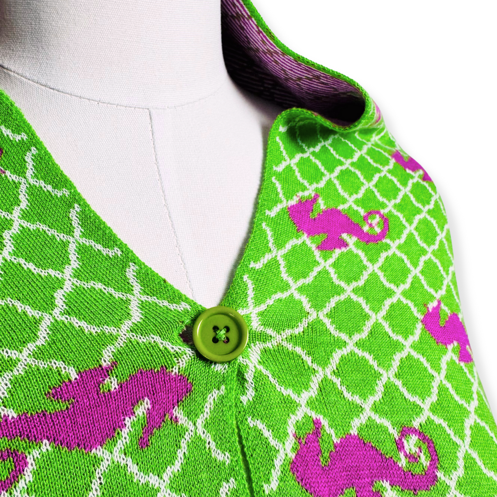 [NWT] Top It Off Green/Pink Knit Button Wrap | Small